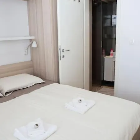 7th Heaven In The Center Apartment